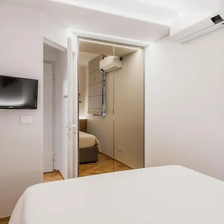 Апартаменты Ferrini - Riso 80