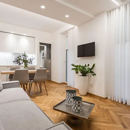 Ferrini - Riso 80 Apartamento